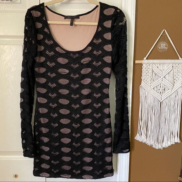 SOLD ON INSTA - Picture 1 of 3